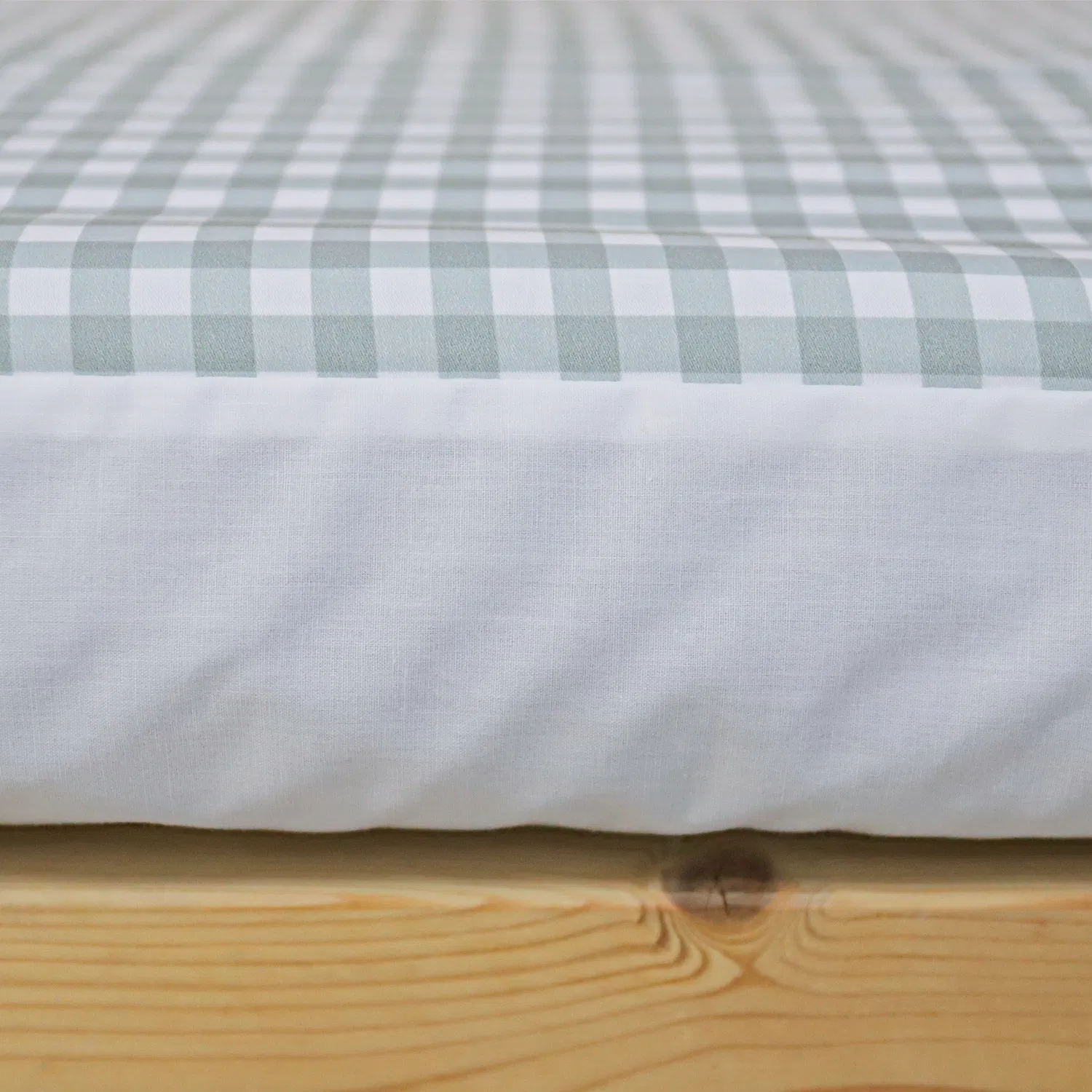 Waterproof 140GSM Woven Organic Mattress Protector Full-Soft Organic Cotton Top