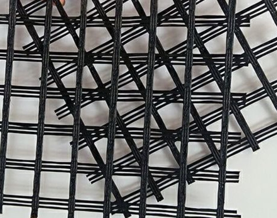 High-Quality China Geogrid - PP Biaxial & Uniaxial Geogrid for Road Construction, Soil Stabilization, Retaining Walls & Civil Engineering Projects