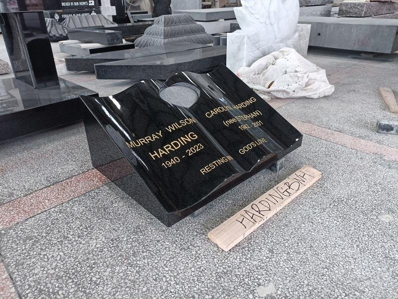 Europe Style Black Granite Stone Grave Tombstone Memorial Monument