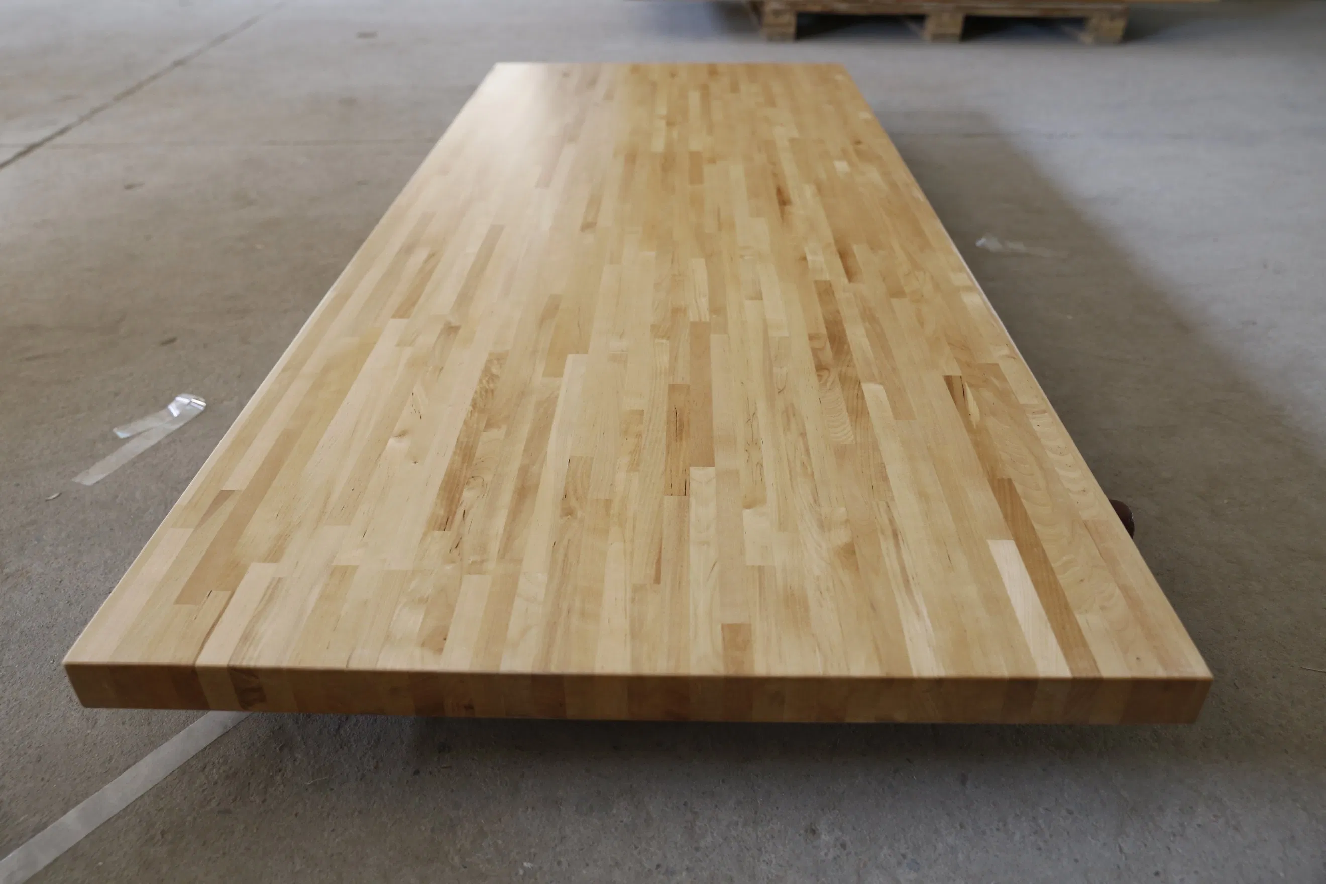 Fine-Polished Solid Wood Worktop, Water-Based Finish, Lab &amp; Home Use