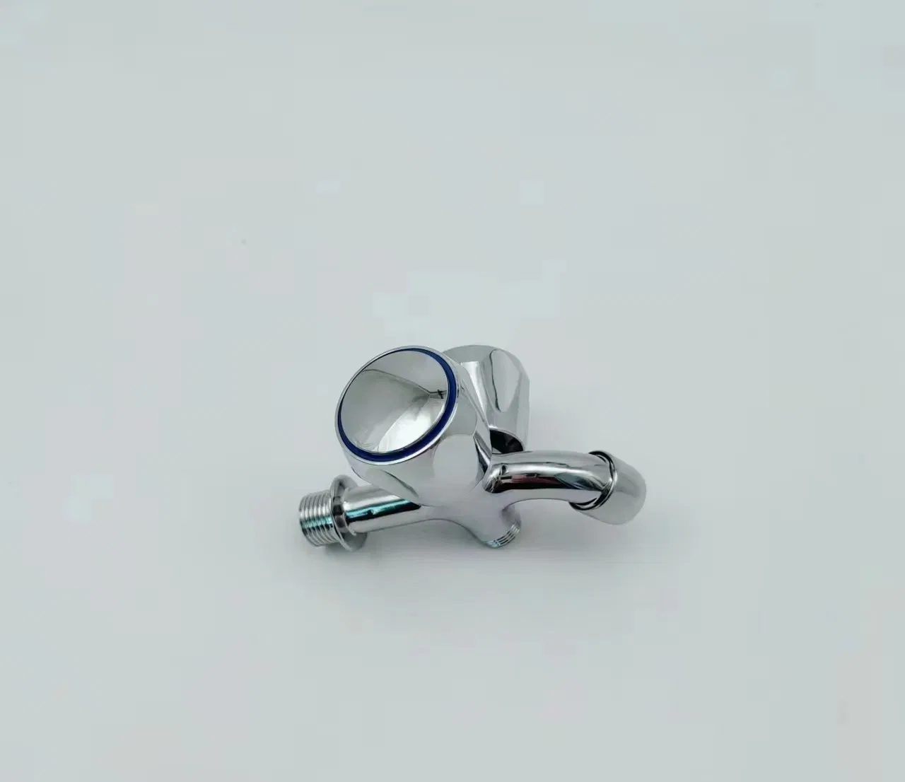 Multi-Functional Zinc Alloy Side Boiling Wall-Mounted Balcony Mop Pool Wash Basin Tap