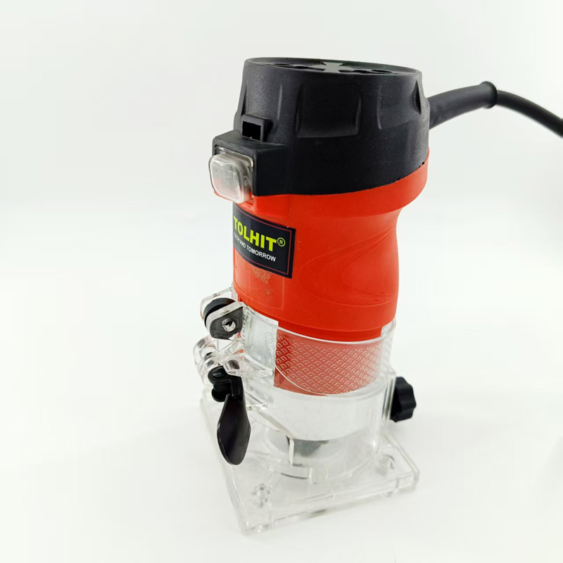 Электрический триммер 580Вт 6мм для ламината