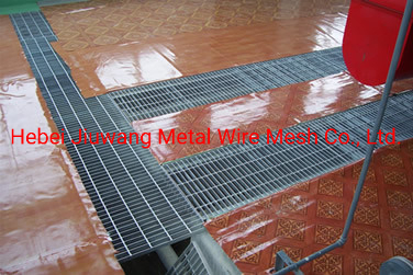 Construction Materials Hot DIP Galvanized Cover Grating Construction Materials Steel Manhole Cover Steel Drainage Cover Floor Drain Cover Industrial Walkways