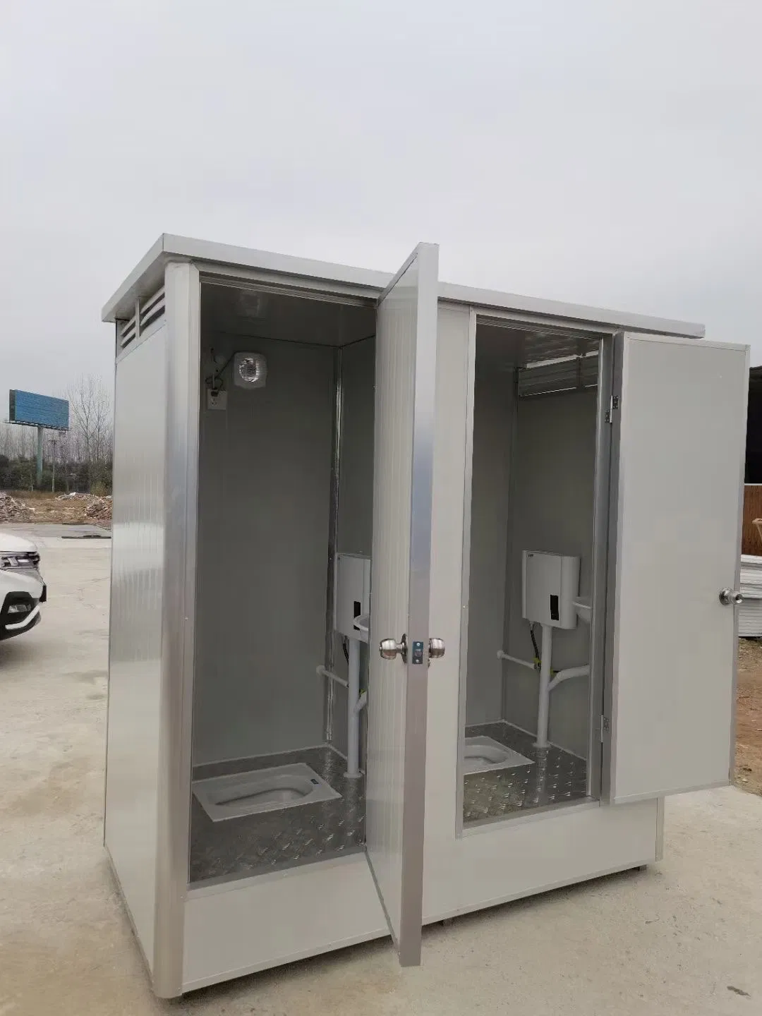 Daxiang Washroom Movable Latrine Public Fabricated Custom Mobile Water Closet Small Resorts Convenient Portable Manufacture Container Toilet