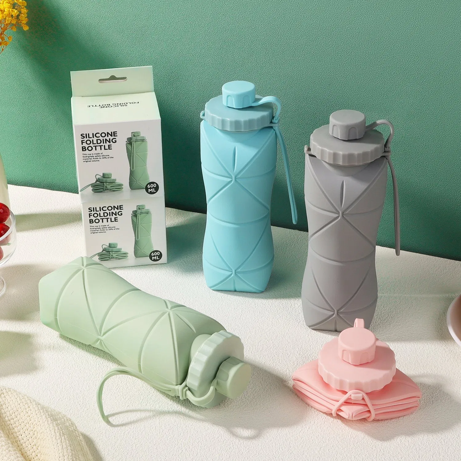 Silicone Foldable Water Bottles for Travel Sports Water Bottle