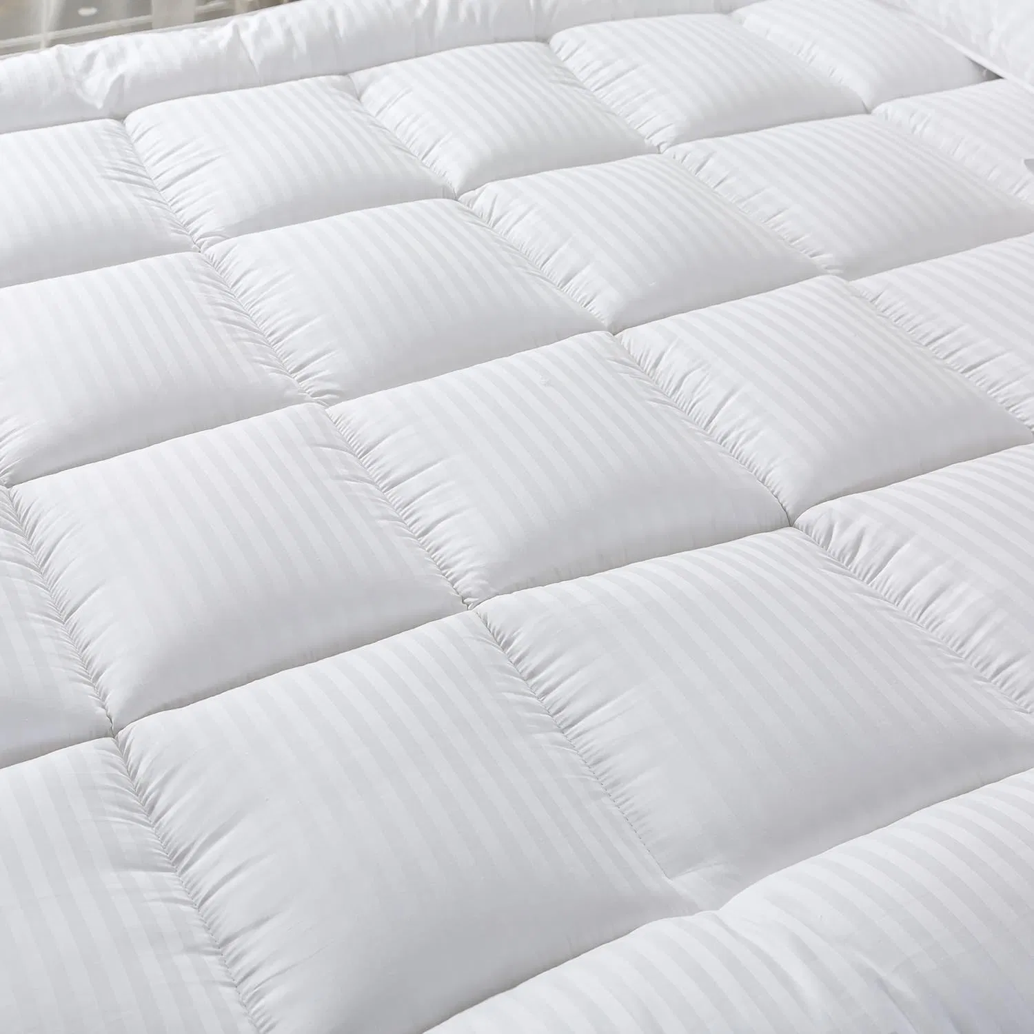 Ultra-Soft Breathable Mattress Topper for Back Pain Relief