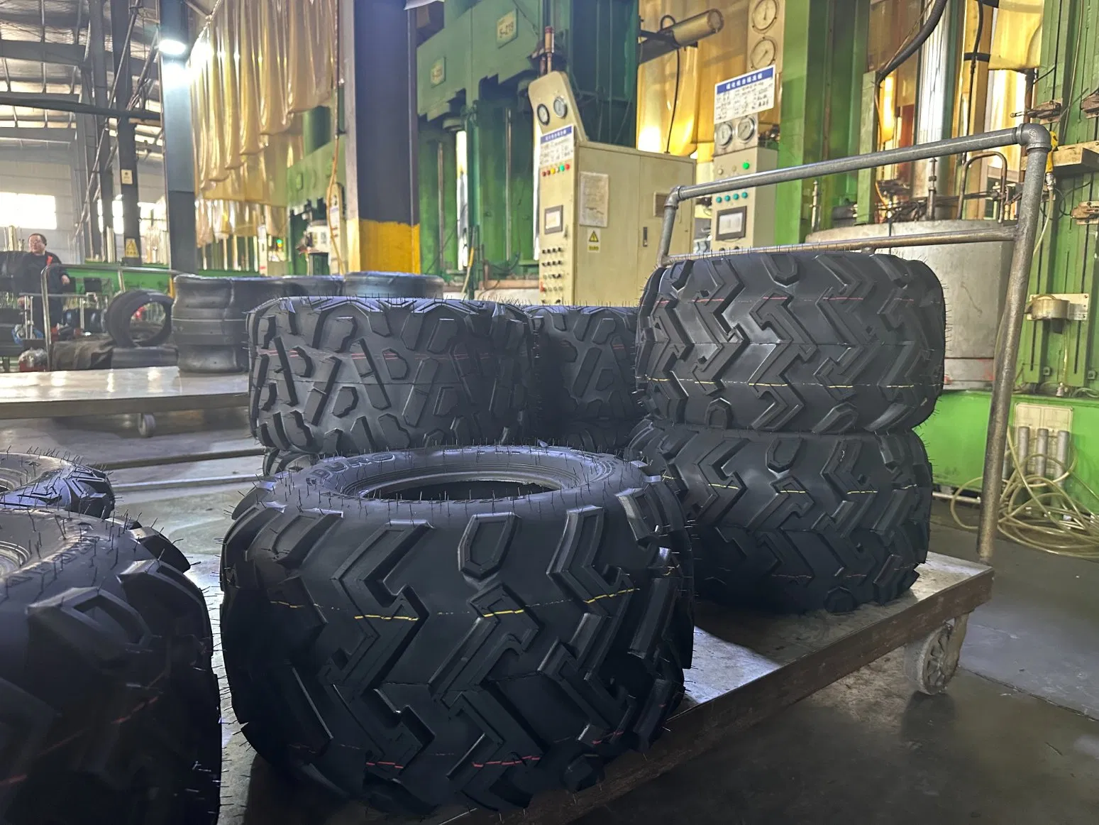 Шины ATV/UTV AT22X10-10, AT23X7-10, 6PR