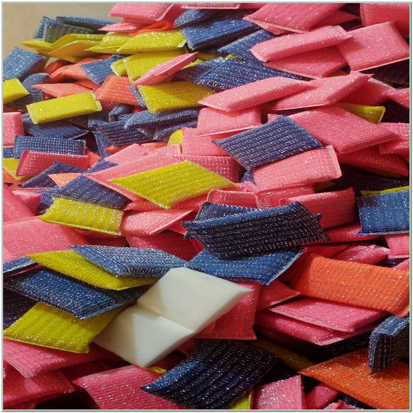 Scrub Cleaning Sponges/Dual Sided Scouring Pad and Sponge/Reusable Kitchen Scrubbing Sponges for Dishes