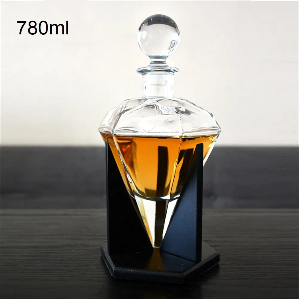 780ml Wholesale Crystal Glass Whisky Bottle Wine Bottle Decanter Creative Decorative Brandy Glass with High Quality