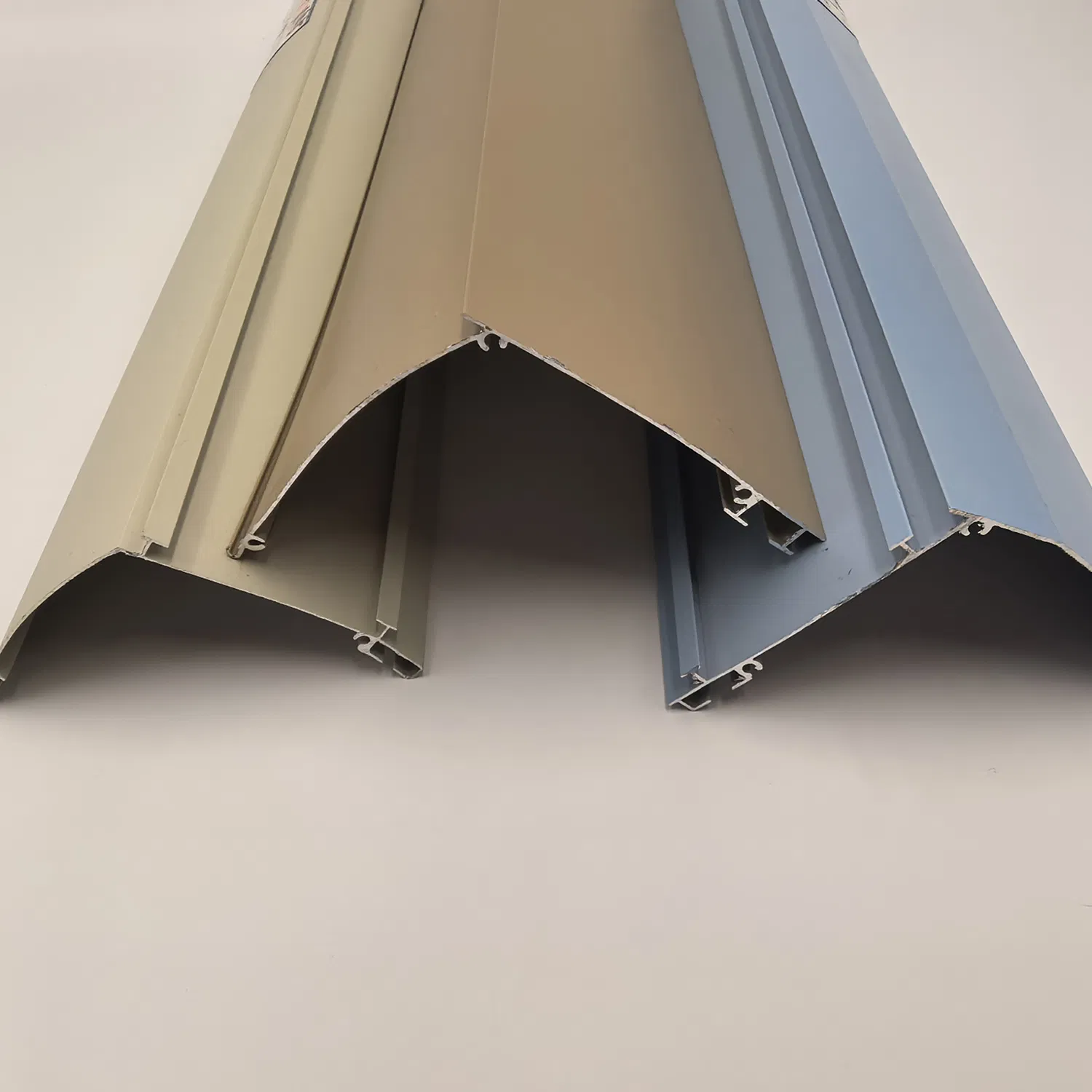 Premium Flexible Aluminium Rail with CE Certification for Construction Projects