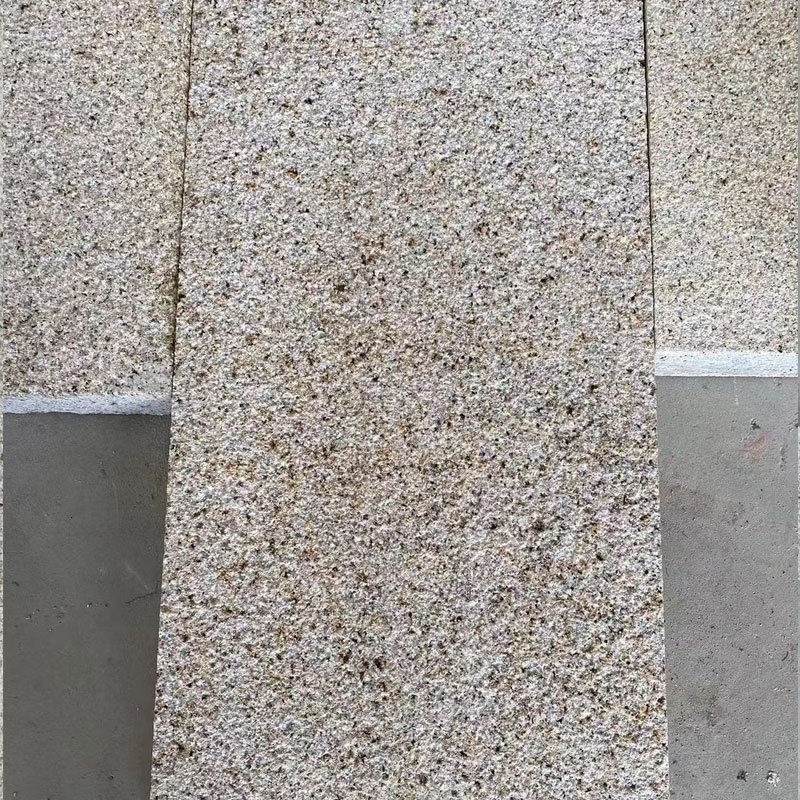 China Yellow Granite Stone Garden Floor Paving & Driveway Pavers