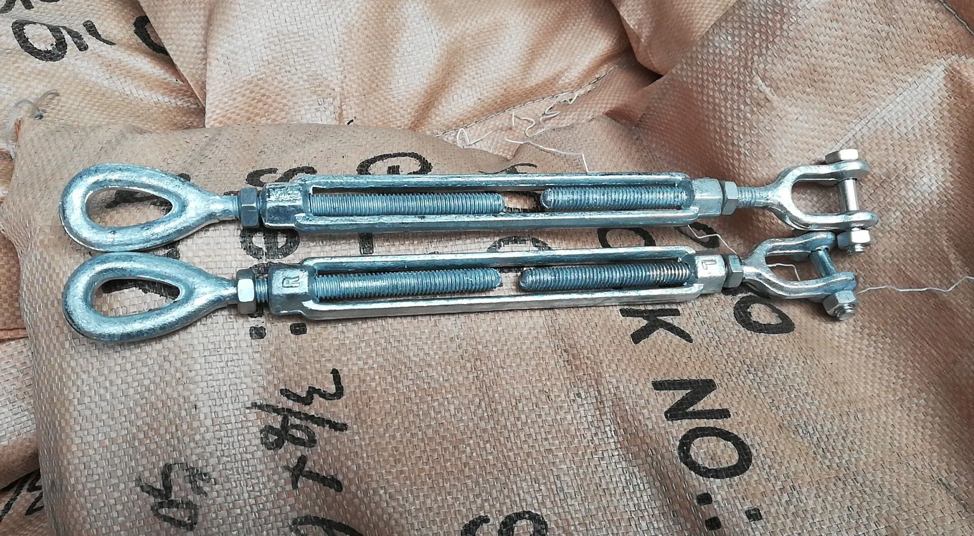 Hg-226 Heavy Duty Carbon Steel Drop Forged Galvanized Us Type Wire Rope Turnbuckle