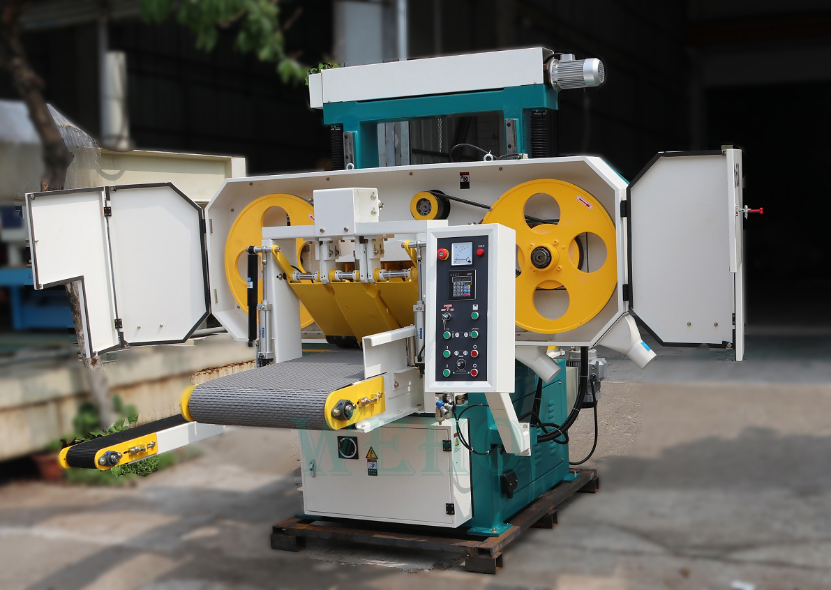 Ленточная пила по дереву горизонтальная