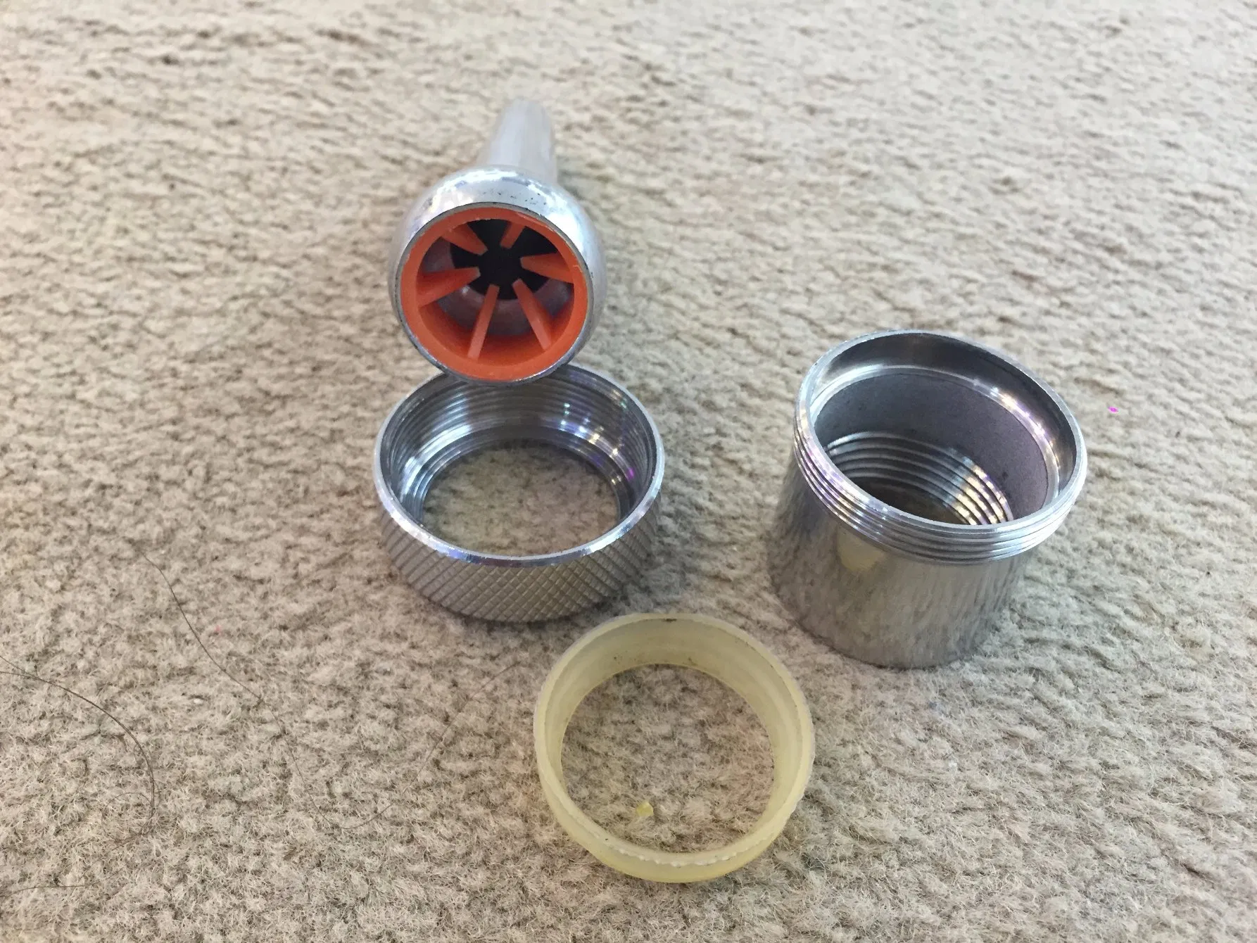 Сауна-кабина для одного человека с печью