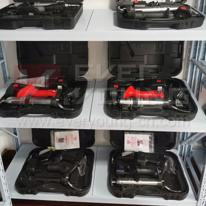 Cordless Electric Battery Grease Gun 18V Lubricating Operations Grease Pump Rechargeable 1500mAh Electric Grease Gun