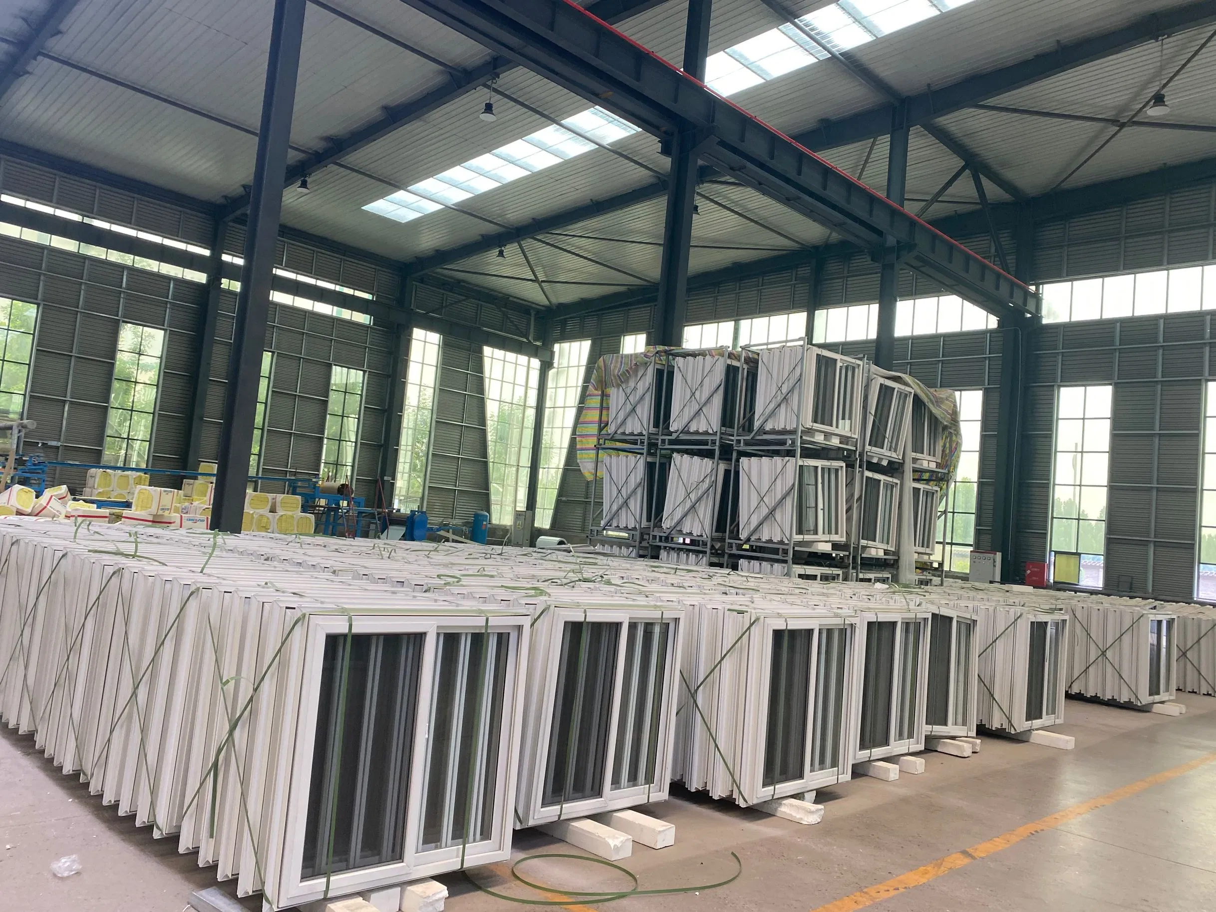 6058 (L) *2438 (W) *2896 (H) Fast Quick Assemble Foldable Prefabricated Container House for Storage Garage Warehouse