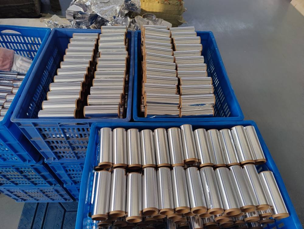 Kitchen Customized 8011 Aluminum Foil Wholesale Importer and Exporter