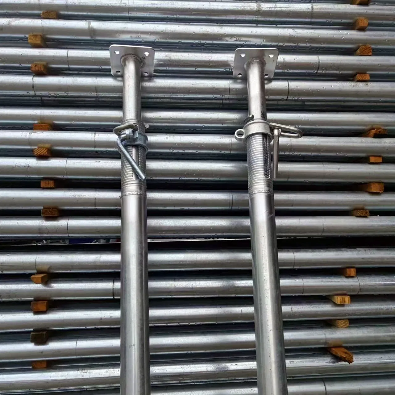 Concrete Metal Support Formwork Poles Steel Prop Scaffold for Building Scaffolding System Shoring Post Floor Jack Steel Concrete Formwork Prop Accessories