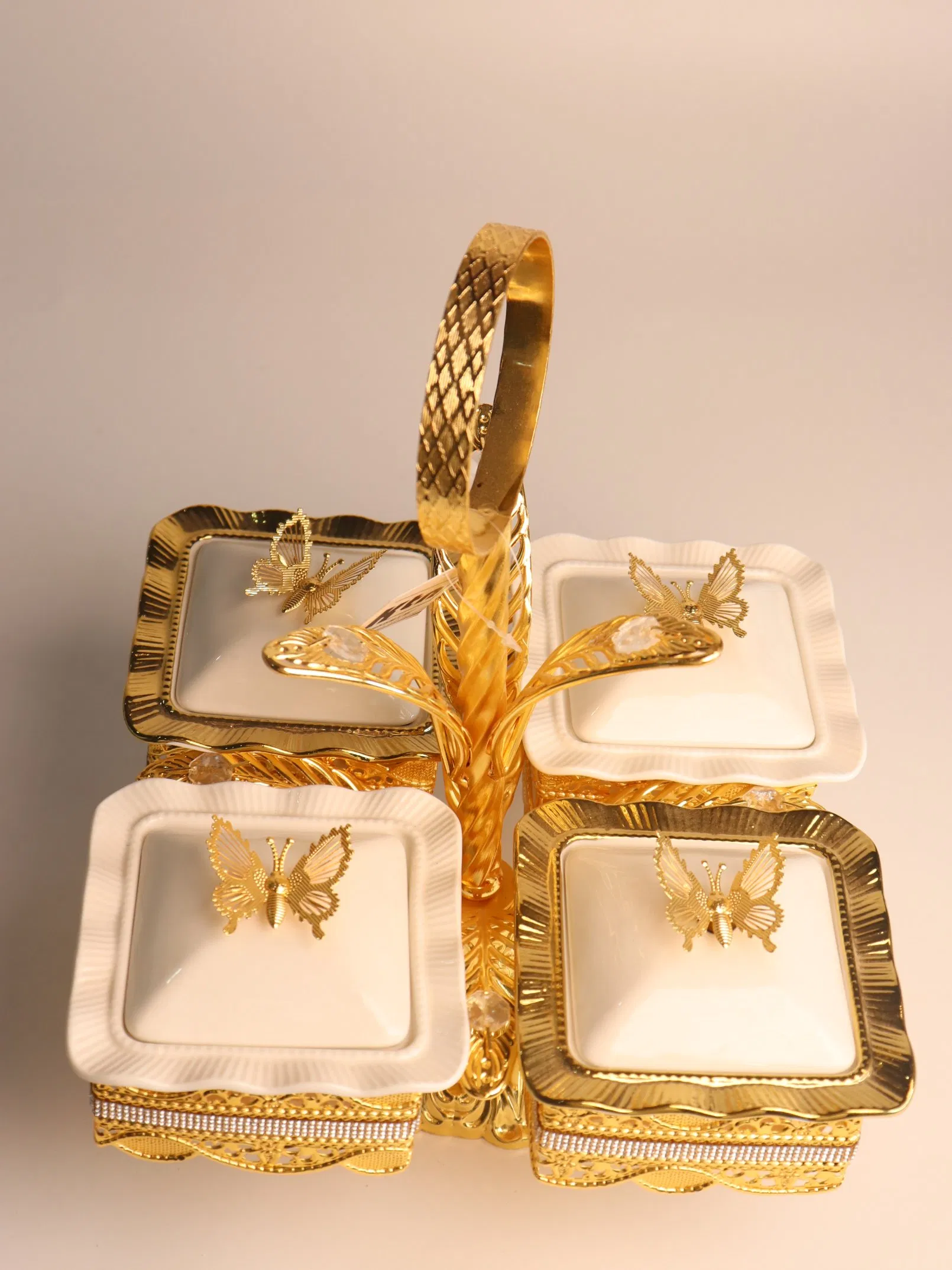 New High-End Gold-Plated Iron Strip with 4 Square Ceramic Bowls