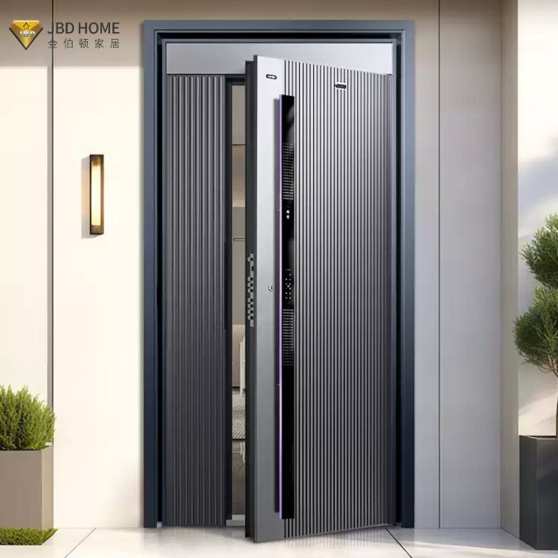 Металлическая защитная дверь с умным замком