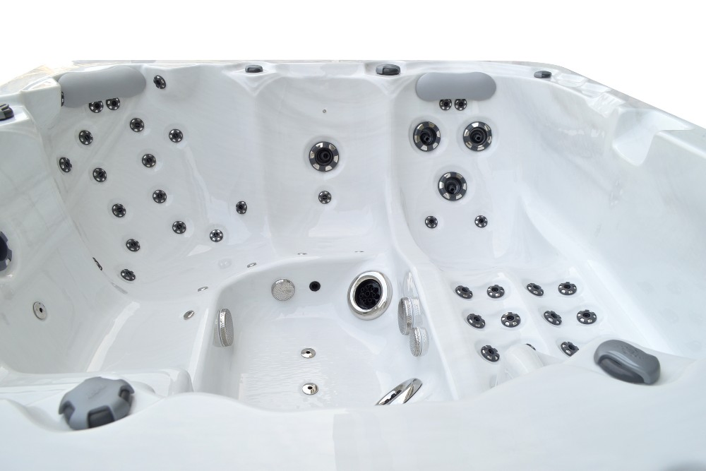 Портативный спа-бассейн Balboa с массажными форсунками