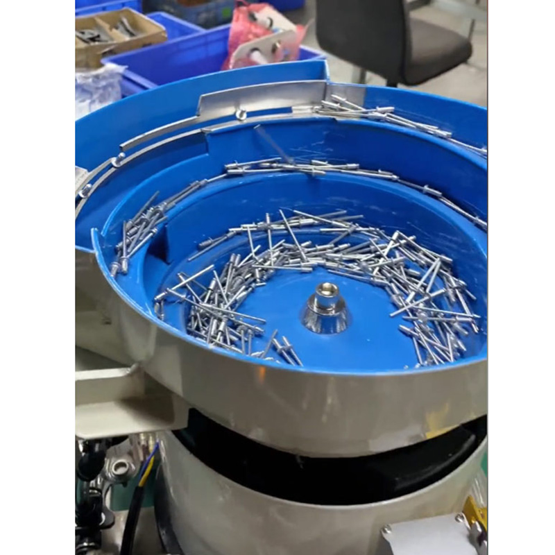 Customized M2.4-M5 Miss Count Function Dual-Headed Automatic Feeding Rivet Machine