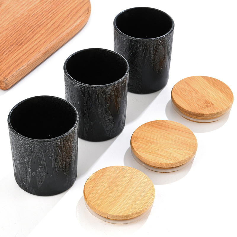 Customized Clear Amber Black Glass Candle Jar with Lid for Home Decoration