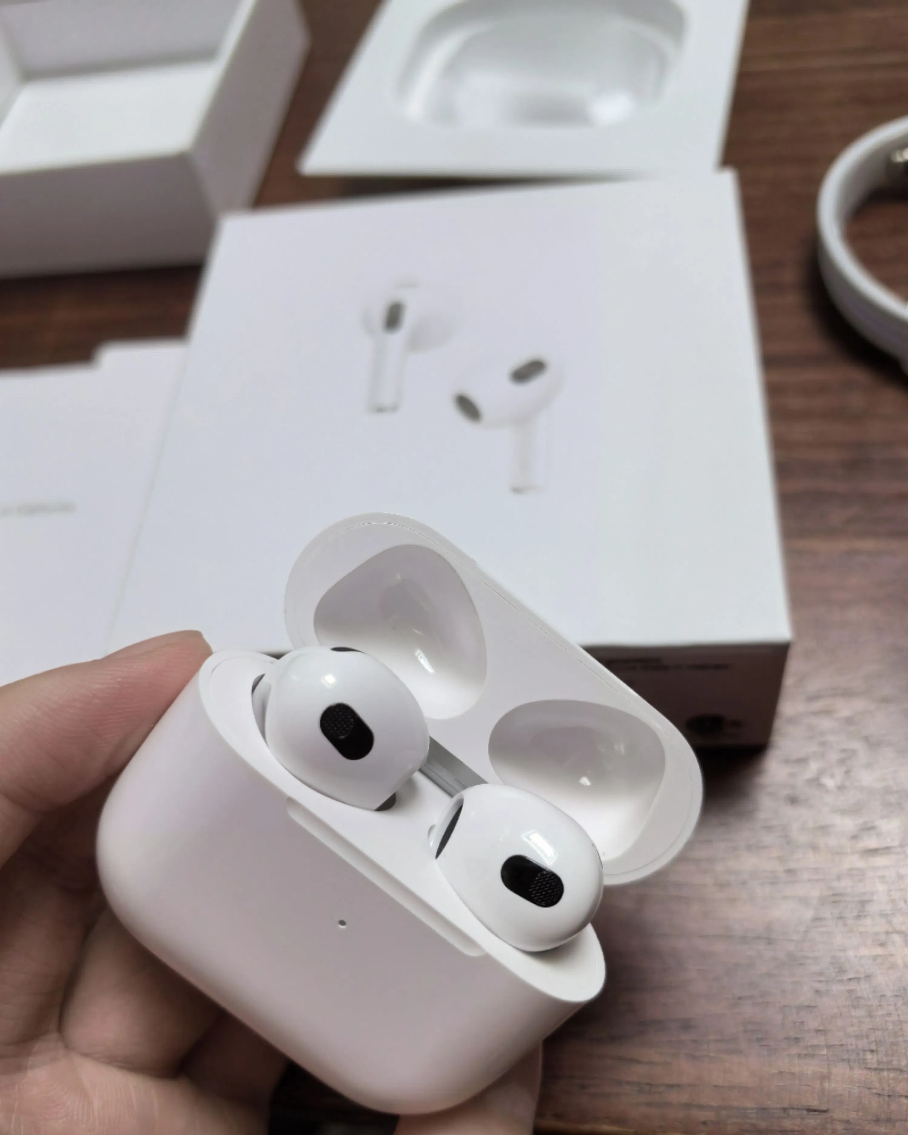 Wholesale Noise Cancelling Air Earphone Pods PRO 2 Pods 3 Anc Wireless Earbuds in-Ear Headphones with Logo Vaild Serie Number