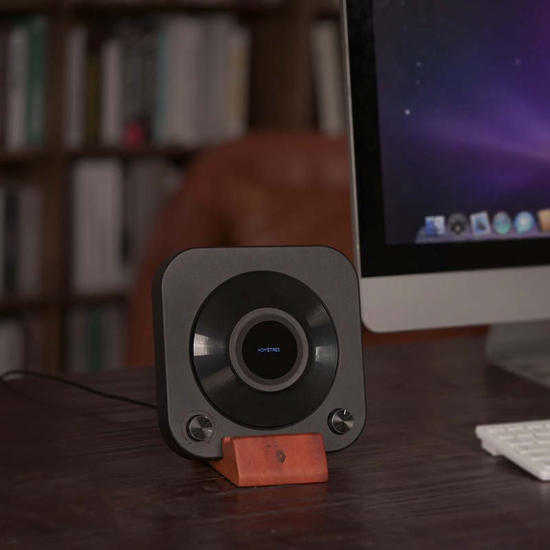 2023 New Design Compact Portable CD Player with 15W Wireless Charger and 7 Colors RGB LED Light