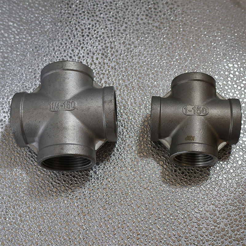 304/316 Stainless Steel Female Equal Threaded Pipe Fitting Cross
