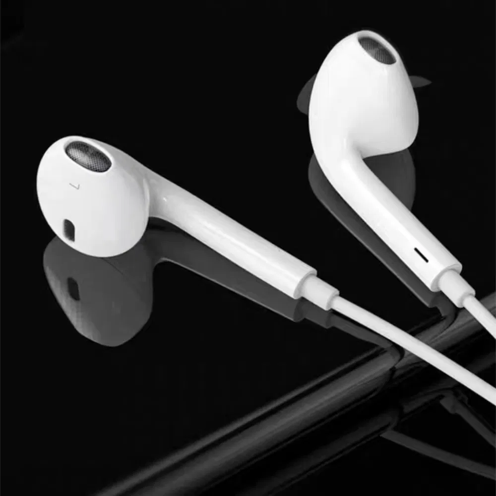 Type- C Stereo Earphone Earbuds Wired Headphones Earpods with Mic Pg2