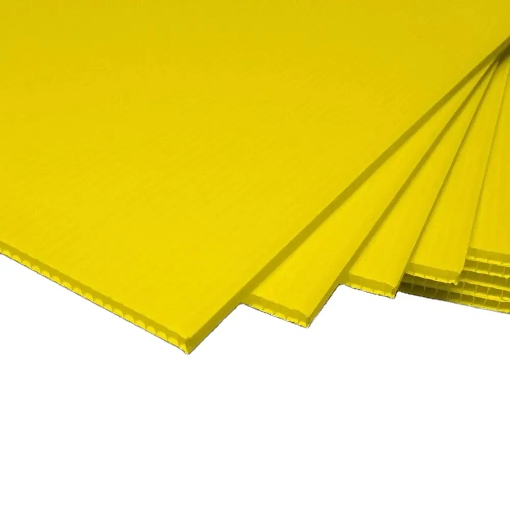 Wholesale Custom Made Shape 18X24 Yard Sign Withh-Stakes PP Material Corrugated Plastic Sign Board UV Printing Coroplast Lawn Signs