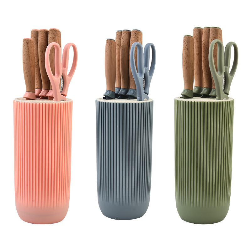 Набор кухонных ножей в скандинавском стиле