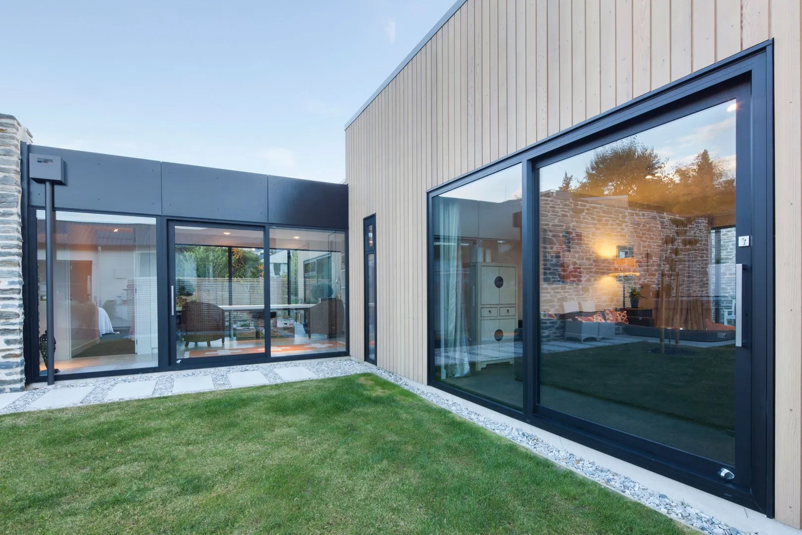 Double Sliding Patio Doors Aluminum Glass Soundproof Certified