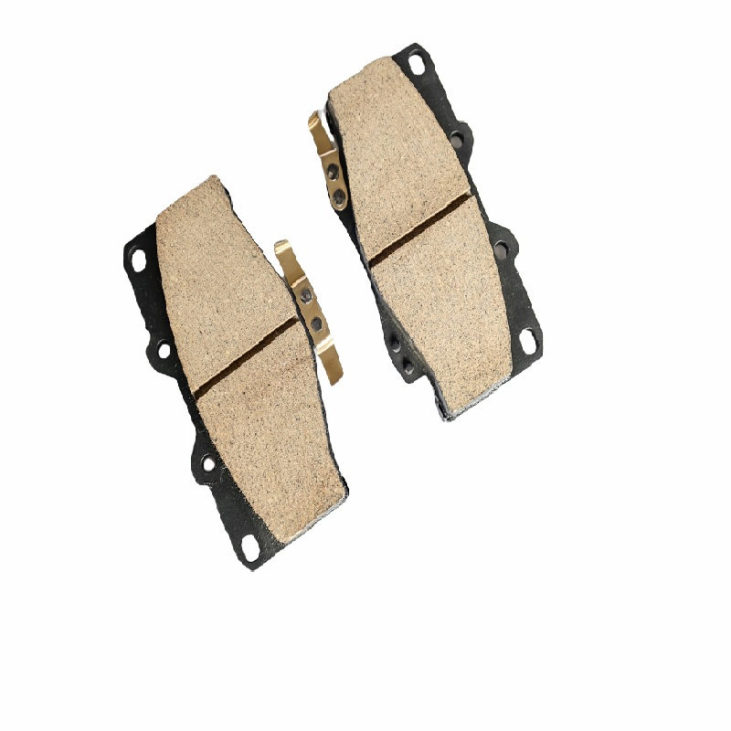 Керамические тормозные колодки для Toyota Land Cruiser, арт. D2082M/A303K (04465-33030)