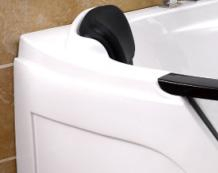 Угловая акриловая ванна с гидромассажем