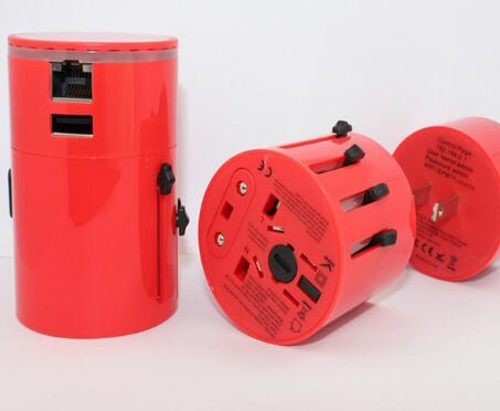 Универсальная вилка-переходник с подсветкой и USB