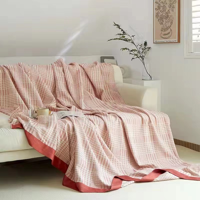 Cartoon Pattern Bamboo Muslin Blanket 2 Layers Swaddle Blanket Wholesale Recycle Fiber Muslin Blanket