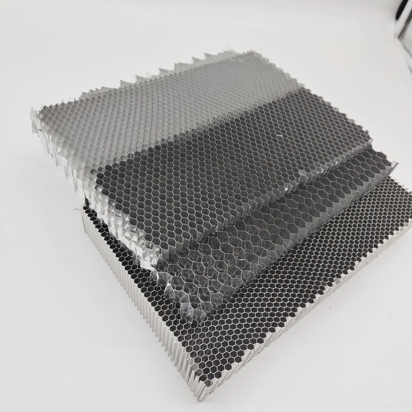 China Manufacturer High Quality S0.04 mm ~ 0.08 mm Honeycomb Core Panel Custom Aluminium Honeycomb Core