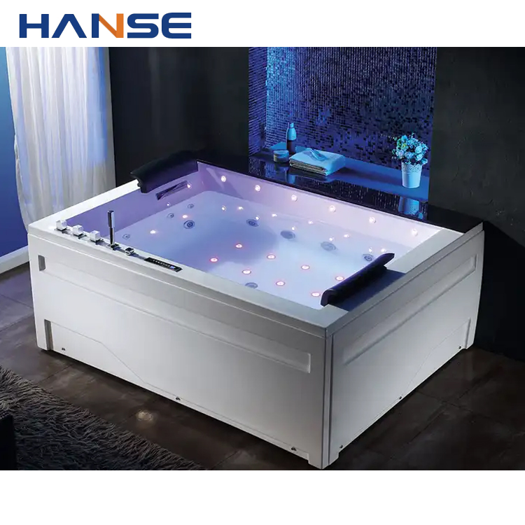 Прямоугольная акриловая ванна с гидромассажем и подогревом