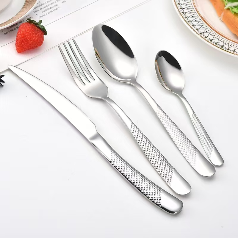 Stainless Steel Sleek Design Easy-Clean Durable Hotel Grade Cutlery Set