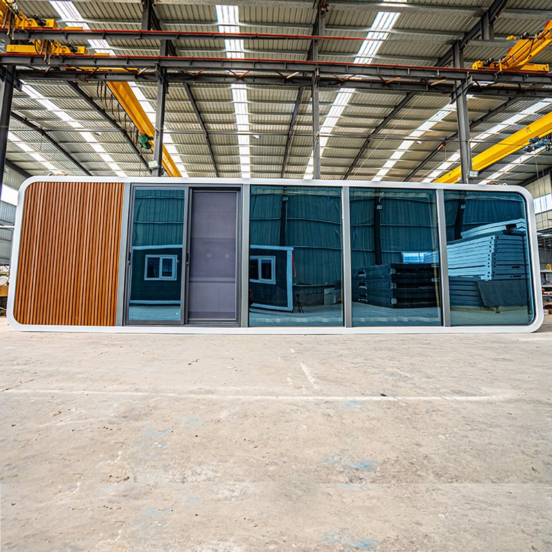Hot Sale Portable Container Room Prefabricated Luxury Small House Resort Hotel Capsule Room Movable Prefabricated Room