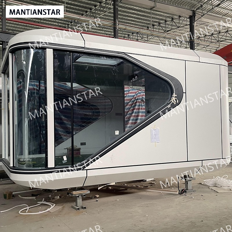 2025 Luxury Vessel Double-Decker Space Capsule House Mobile Capsule Hotel with Px3