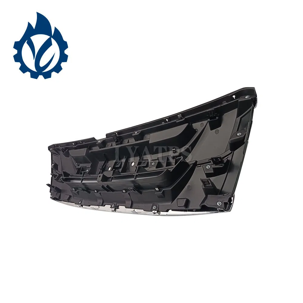 Решетка радиатора хром для Isuzu D-Max 2016