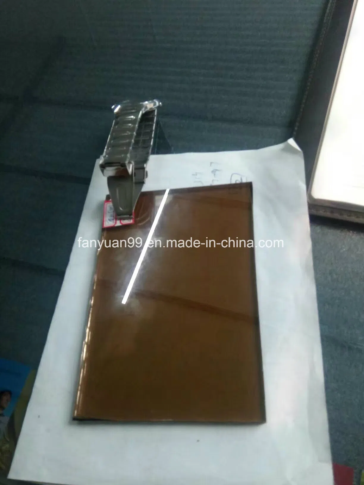 Your Best Chooice of Dark Blue Dark Green Bronze Reflective Glass with Lowest Price