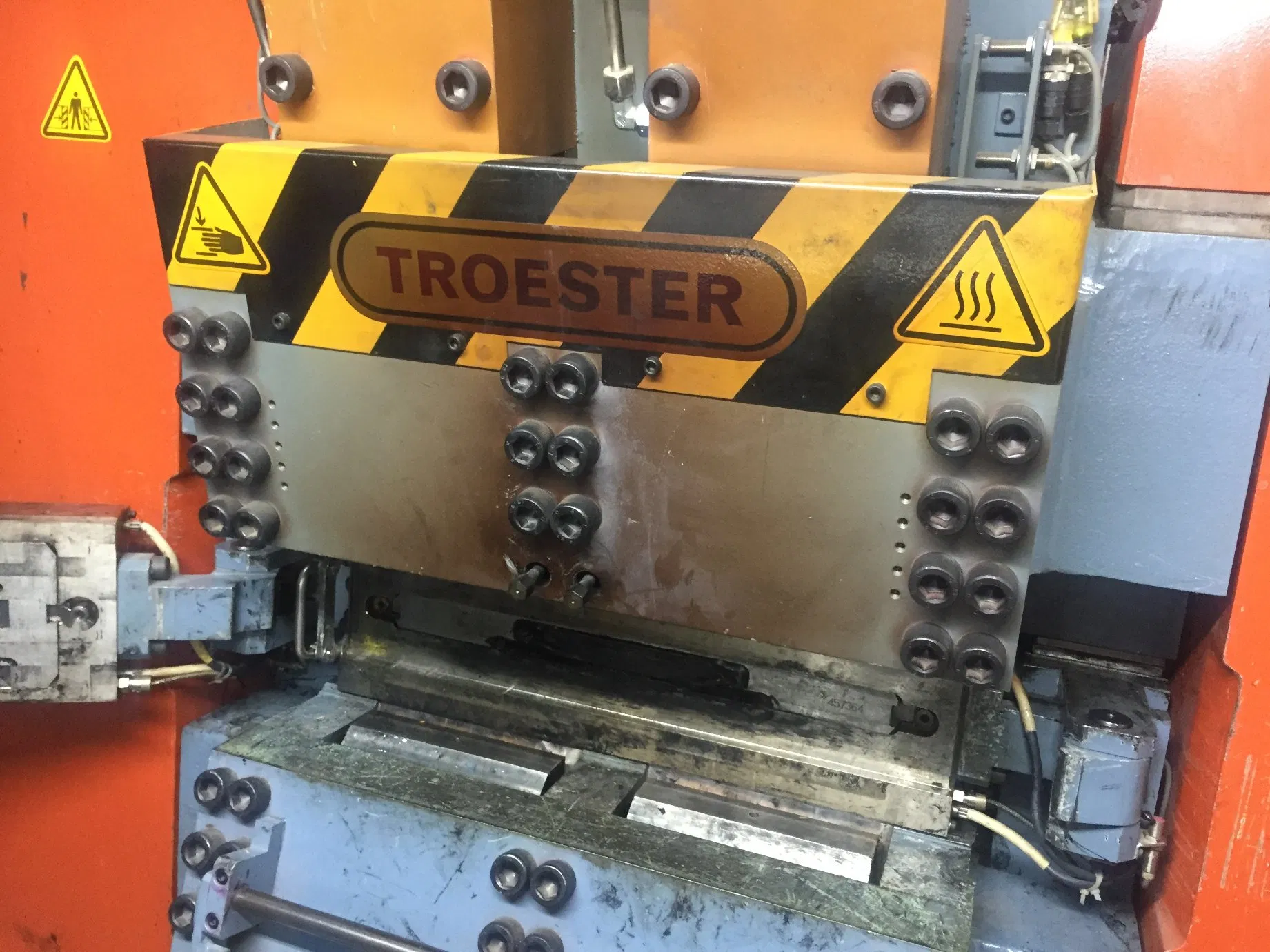 Desert Sand Tyre 8PR with Long Life