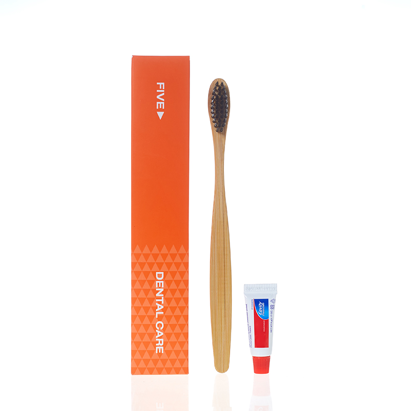Custom 5 Star Luxury Eco Friendly Biodegradable Hotel Guest Room Disposable Amenities Toiletries Set Manufacturers