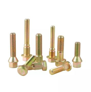 Болт ступичный 10.9 для авто, гайка