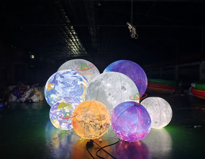 LED Lighting Planet Inflatable Balloon for Hanging, Giant Inflatable Globe Moon Earth Balloon for Decoration