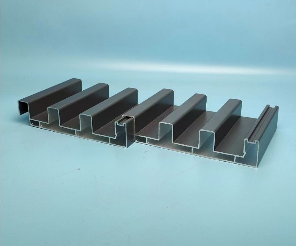 Easy Installation Aluminum Roofing PU Sandwich Panel Heat Insulation Soundproof Cold Protection Waterproof Aluminum Roof Tile